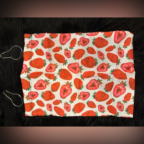 Pet Feeder for small pets Hay or grass or straw hanging NEW - Picture 5 of 5